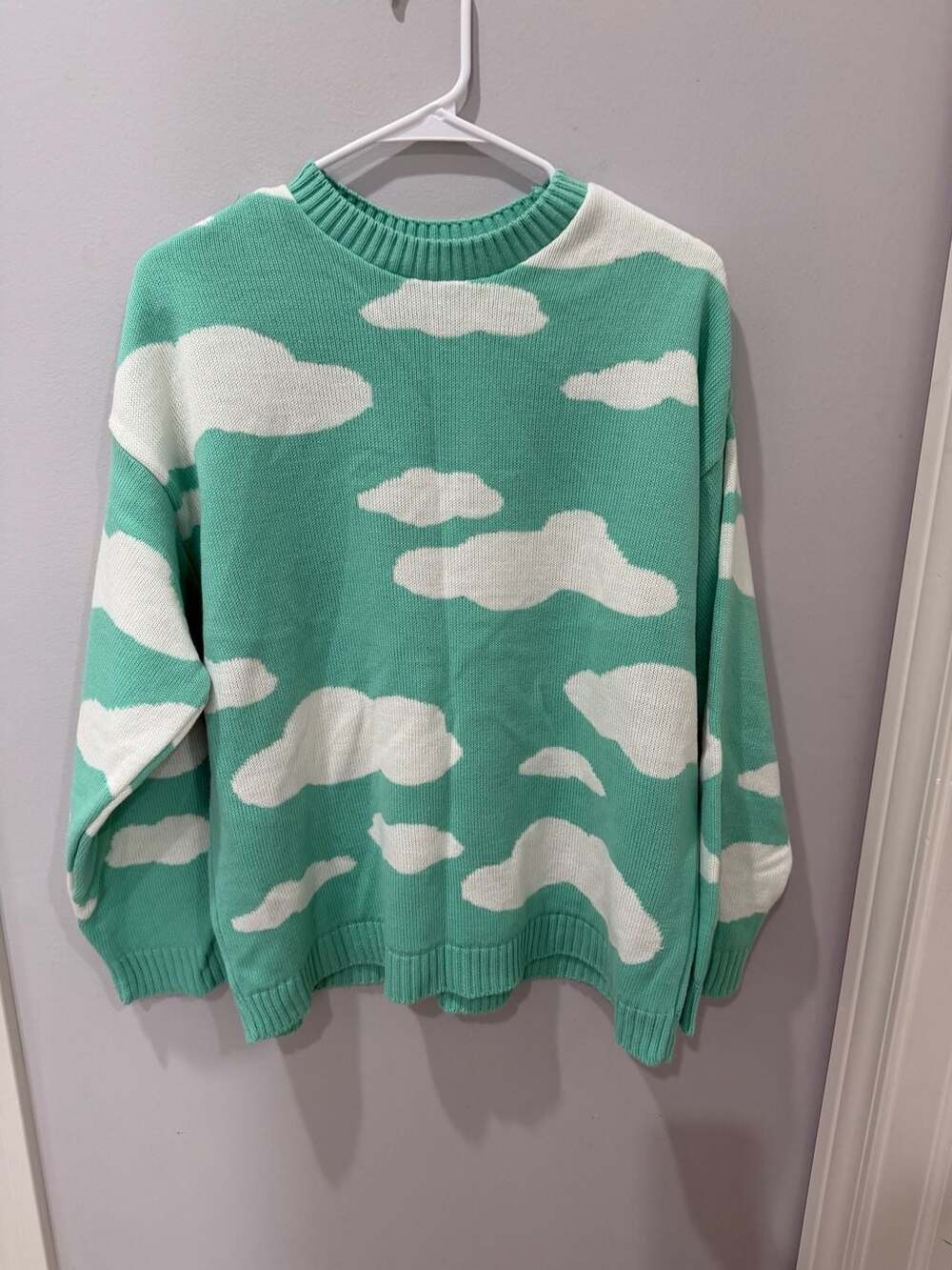 Oversized Knit Jumper sweater with Cloud Pattern -size 6